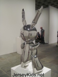 Stainless steel inflatable rabbit