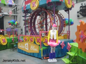 Meghan Trainor will perform on the GoldieBlox float.